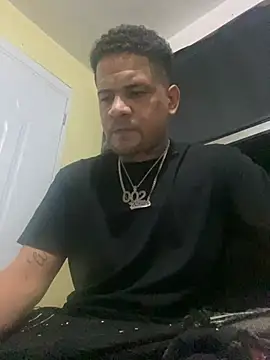 Snapshot of Dominicanobb chatting on February 22, 2026, 12:13 am Dominicanobb online show from February 22, 2026, 12:13 am