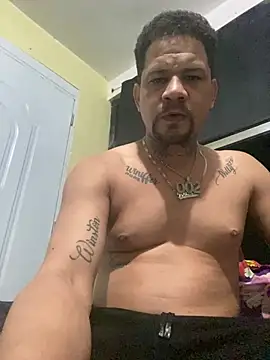 Snapshot of Dominicanobb chatting on February 20, 2026, 6:26 am Dominicanobb online show from February 20, 2026, 6:26 am