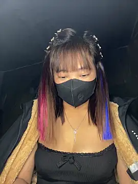 Snapshot of Wendy-2 chatting on February 1, 2026, 3:32 pm Wendy-2 online show from February 1, 2026, 3:32 pm