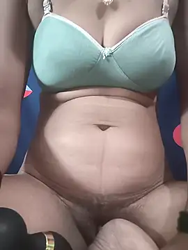 Snapshot of Naughty_Seema chatting on February 10, 2026, 5:12 pm Naughty Seema online show from February 10, 2026, 5:12 pm