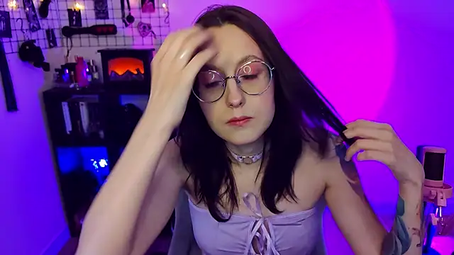 XXGoddessLXX online show from April 7, 2026, 8:54 pm