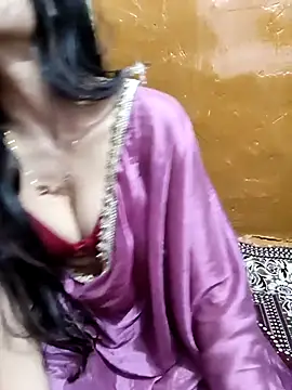 Snapshot of Yours-Zeenat chatting on February 20, 2026, 7:32 am Yours-Zeenat online show from February 20, 2026, 7:32 am