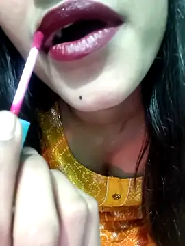 Snapshot of Yours-Zeenat chatting on January 17, 2026, 6:50 am Yours-Zeenat online show from January 17, 2026, 6:50 am