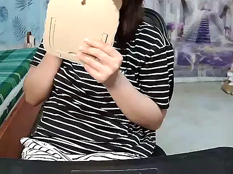 Snapshot of hana_ssexy chatting on July 4, 2026, 3:38 pm hana ssexy online show from July 4, 2026, 3:38 pm