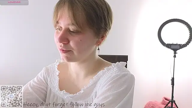 Snapshot of starsonthesky chatting on February 13, 2026, 8:03 am starsonthesky online show from February 13, 2026, 8:03 am