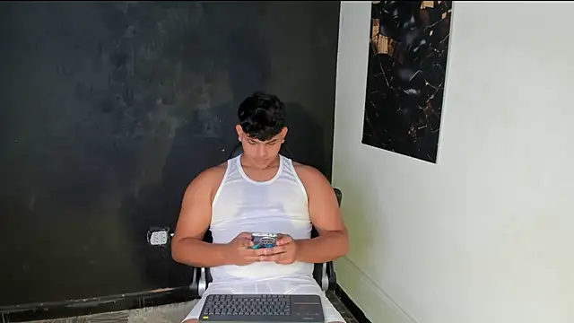 Snapshot of Nicole_and_thiago1 chatting on February 28, 2026, 8:52 pm Nicole and thiago1 online show from February 28, 2026, 8:52 pm