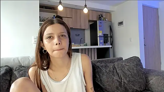 Snapshot of Nicole_and_thiago1 chatting on January 9, 2026, 1:51 pm Nicole and thiago1 online show from January 9, 2026, 1:51 pm