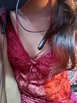 Snapshot of Puja_1230 chatting on February 7, 2026, 6:05 pm Puja 1230 online show from February 7, 2026, 6:05 pm