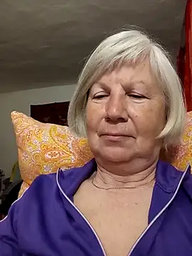 KlaudiaDarling online show from March 29, 2026, 7:04 pm