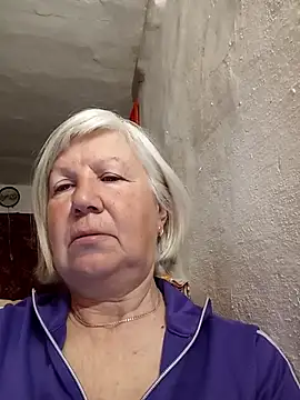 KlaudiaDarling online show from March 18, 2026, 2:04 am