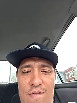 HoofedCylinder online show from April 16, 2026, 3:35 pm