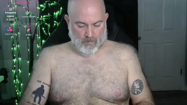 Snapshot of XJJ77x chatting on January 12, 2026, 6:15 pm XJJ77x online show from January 12, 2026, 6:15 pm