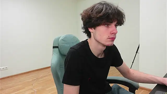 Daniel Shawnn online show from February 15, 2026, 7:02 pm