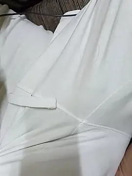 Fuckboyhassan online show from February 4, 2026, 6:36 pm