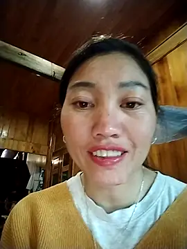 Snapshot of Lovephay8x chatting on February 13, 2026, 6:35 am Lovephay8x online show from February 13, 2026, 6:35 am