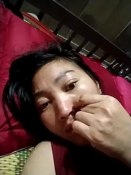 Snapshot of Lovephay8x chatting on February 18, 2026, 11:12 pm Lovephay8x online show from February 18, 2026, 11:12 pm