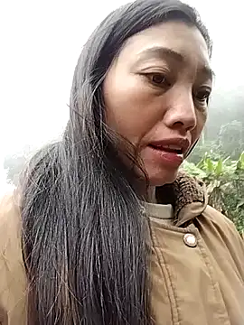 Snapshot of Lovephay8x chatting on February 4, 2026, 2:50 am Lovephay8x online show from February 4, 2026, 2:50 am