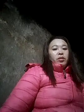 Snapshot of dakota-kis chatting on January 6, 2026, 11:42 pm dakota-kis online show from January 6, 2026, 11:42 pm