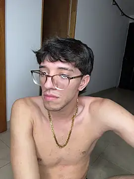 ArthurDavies  online show from February 10, 2026, 4:44 am