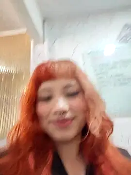 Snapshot of Sienna_Desiree chatting on February 2, 2026, 2:38 pm Sienna Desiree online show from February 2, 2026, 2:38 pm