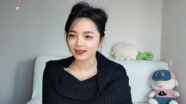 -J-o-y- online show from January 13, 2026, 2:26 am