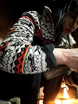 Snapshot of Hiniyk2 chatting on January 11, 2026, 11:22 pm Hiniyk2 online show from January 11, 2026, 11:22 pm