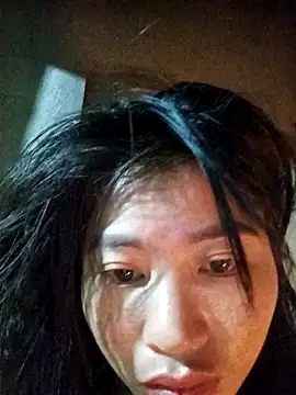 Hiniyk2 online show from February 3, 2026, 11:43 pm