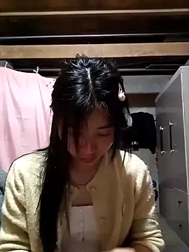 Hiniyk2 online show from February 4, 2026, 12:44 pm