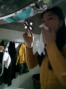 Hiniyk2 online show from February 5, 2026, 1:01 am