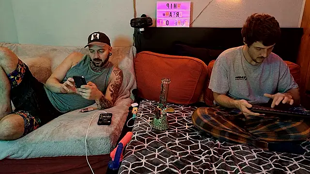 Dozercockweed online show from April 17, 2026, 4:48 am