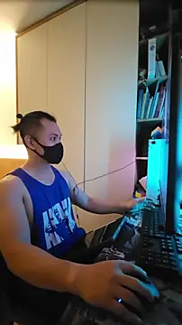 Snapshot of OnlyHand9x chatting on March 1, 2026, 5:46 pm OnlyHand9x online show from March 1, 2026, 5:46 pm