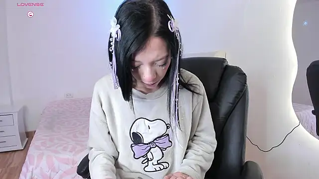 Snapshot of Diamond__cherry69 chatting on February 24, 2026, 1:56 pm Diamond cherry69 online show from February 24, 2026, 1:56 pm