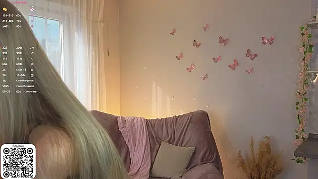 SirenThalassa online show from March 3, 2026, 7:26 am