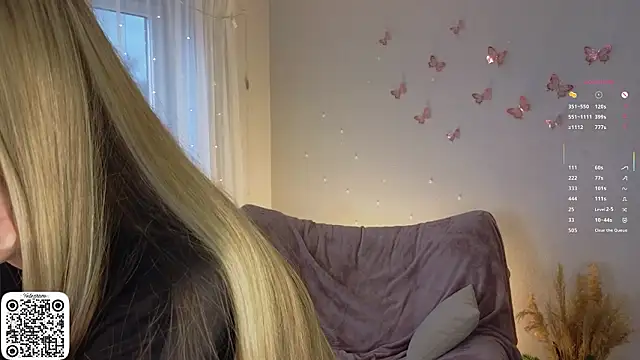 SirenThalassa online show from March 9, 2026, 7:12 am