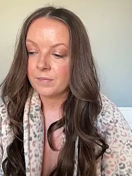 Snapshot of Nova-Vixen chatting on February 13, 2026, 12:38 pm Nova-Vixen online show from February 13, 2026, 12:38 pm