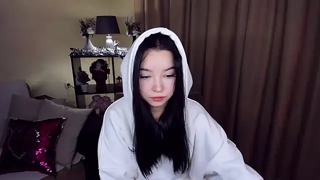 StellaGrace online show from January 10, 2026, 5:03 am