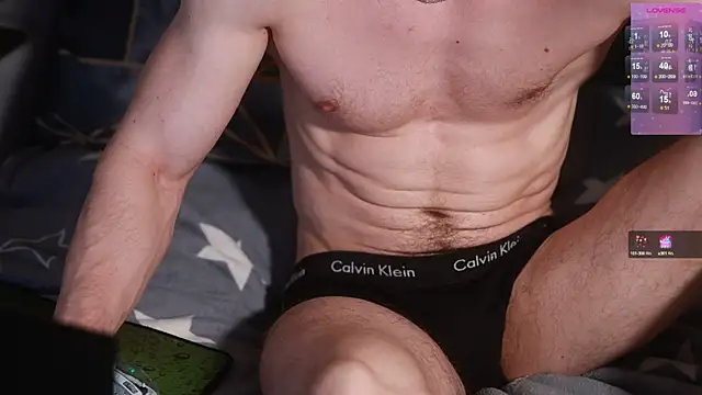 Snapshot of Dreamboy_ chatting on January 20, 2025, 7:04 pm Dreamboy  online show from January 20, 2025, 7:04 pm