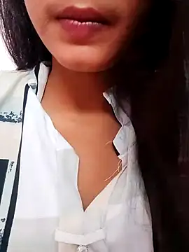 sexy jasma online show from April 12, 2026, 3:32 am