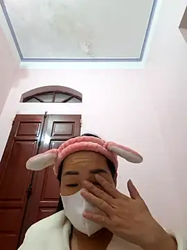 seduza-hyun online show from January 6, 2026, 12:14 am