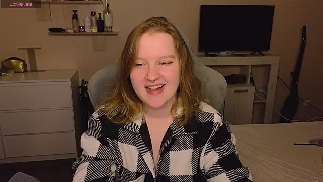 Ol1via online show from March 21, 2026, 12:34 am