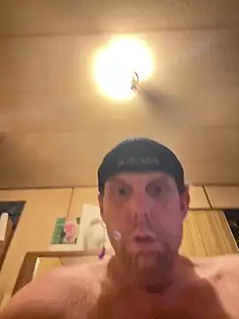 HottiesHoles online show from February 1, 2026, 6:00 am