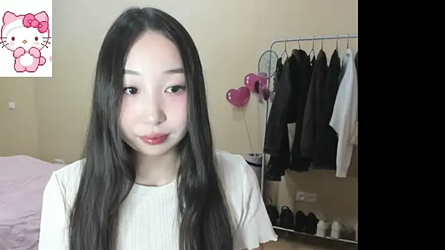 Snapshot of Amane_Yuki chatting on February 20, 2026, 5:04 pm Amane Yuki online show from February 20, 2026, 5:04 pm