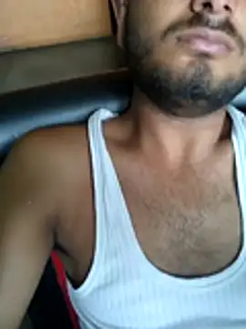 Snapshot of avi007pp chatting on July 9, 2026, 5:19 am avi007pp online show from July 9, 2026, 5:19 am
