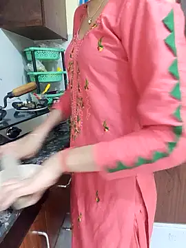 Snapshot of Kanchan7909 chatting on February 10, 2026, 5:12 pm Kanchan7909 online show from February 10, 2026, 5:12 pm