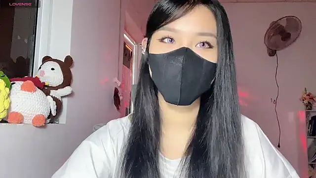 Tieu-May online show from June 5, 2026, 7:36 am