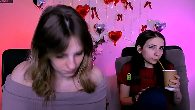 sweetie chloe  online show from February 28, 2026, 9:53 am