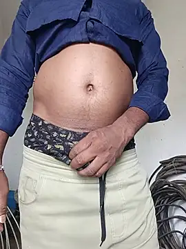 sexyboy 917 online show from July 17, 2026, 6:32 am