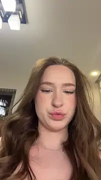 cuteeyesbaby online show from January 11, 2026, 3:13 am