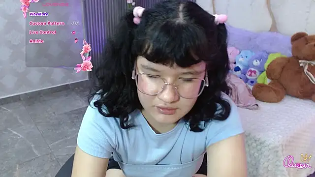 Snapshot of LUAR_TAY chatting on March 27, 2026, 8:26 am LUAR TAY online show from March 27, 2026, 8:26 am