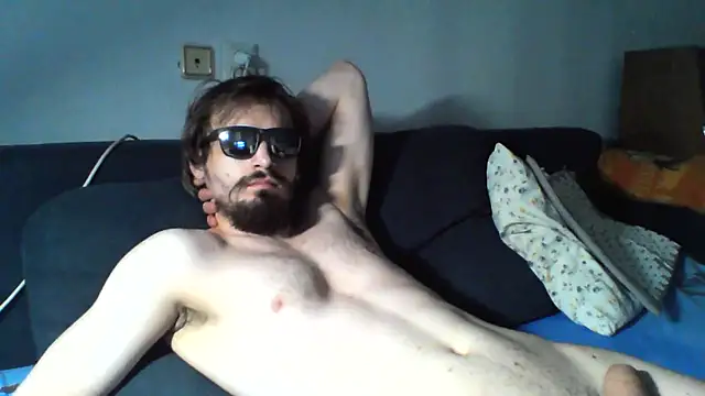 Snapshot of KaelNox chatting on July 16, 2026, 7:05 am KaelNox online show from July 16, 2026, 7:05 am